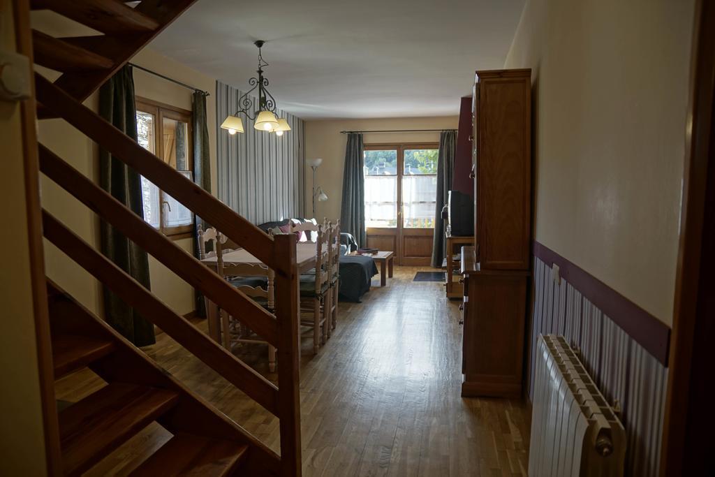 Apartaments El Ribal Valencia D'Aneu Exteriér fotografie